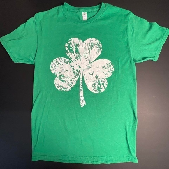 Jerzees Tops - Savannah Georgia Lucky Shirt with clover Small Retro green and white